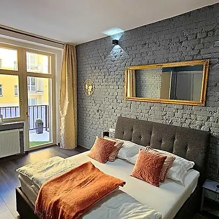 Apartment Silver 313 *